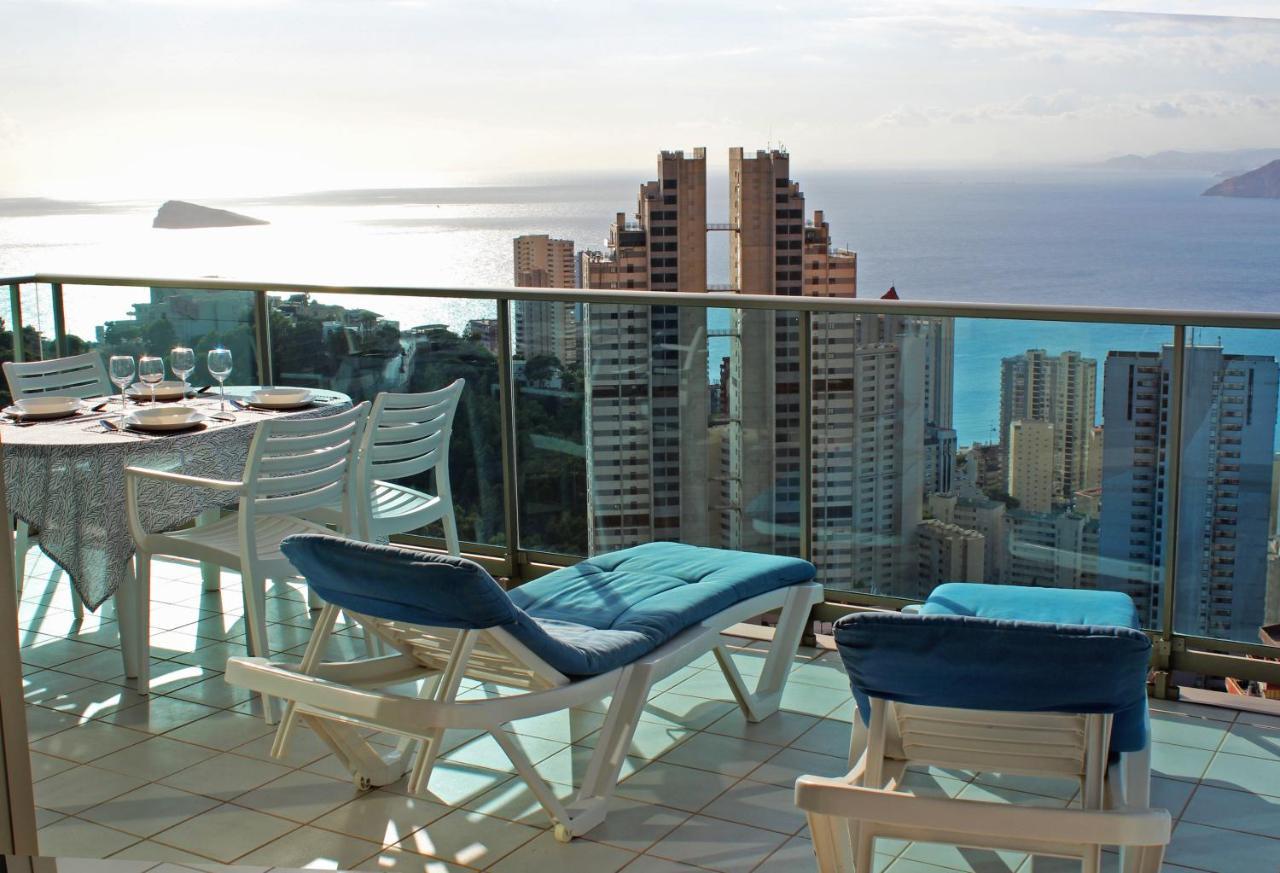 Skyline 26 Stunning Sea Views From A 2-Bedroom Apartment On The 26Th Floor Benidorm Kültér fotó