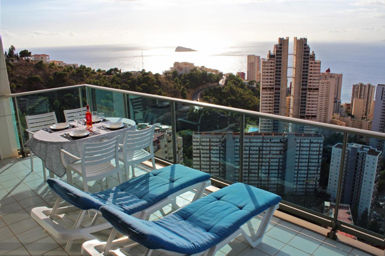 Skyline 26 Stunning Sea Views From A 2-Bedroom Apartment On The 26Th Floor Benidorm Kültér fotó